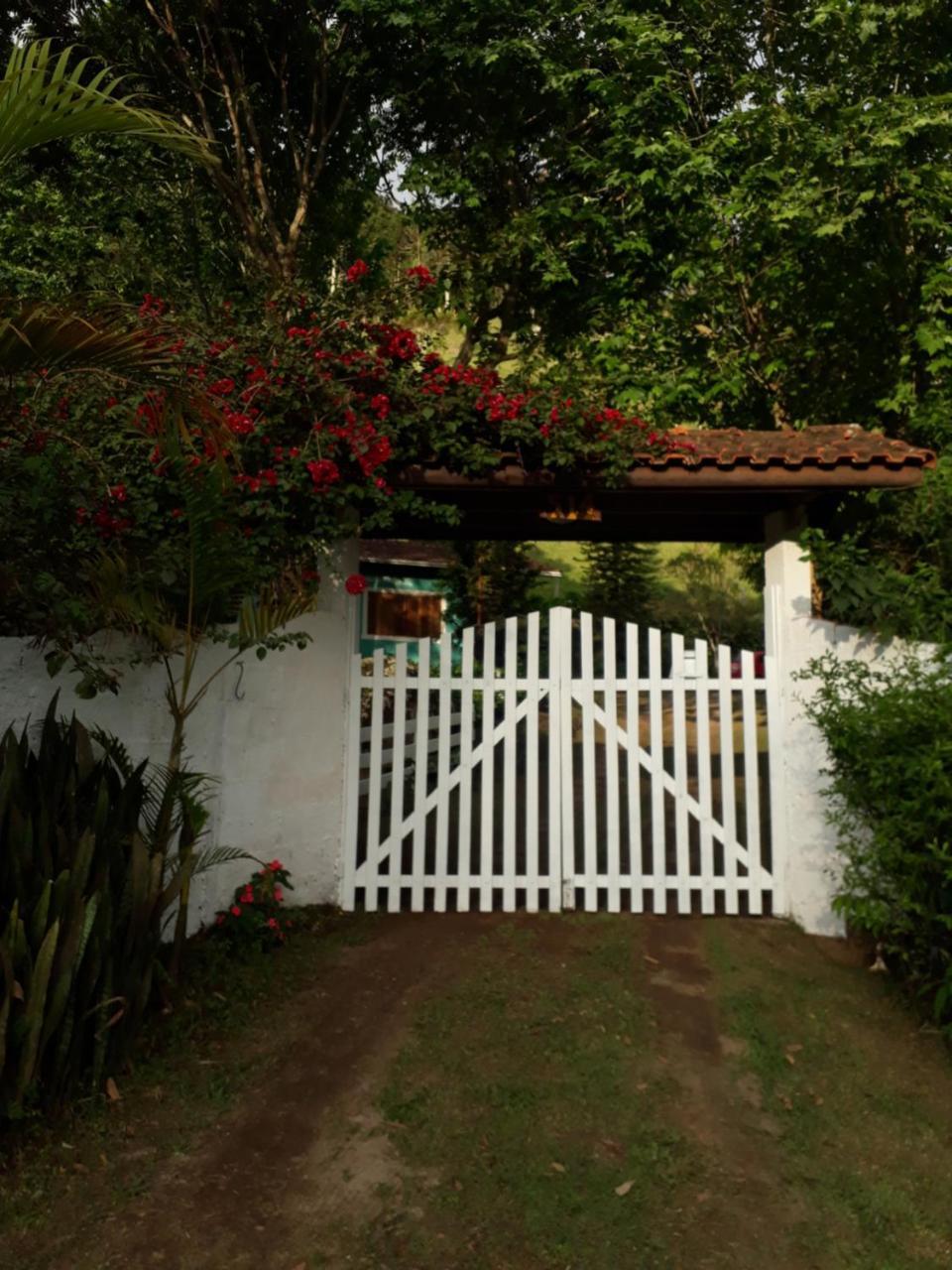 Aconchego da Roça Hotel Gonçalves Exterior foto